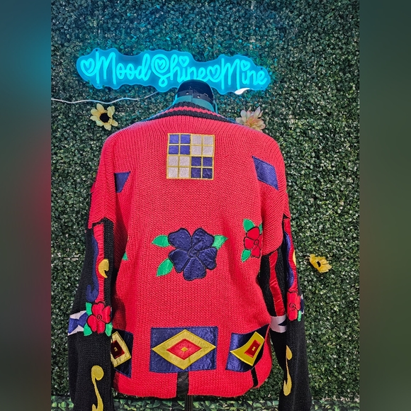 Cardigan - Picture 2 of 3